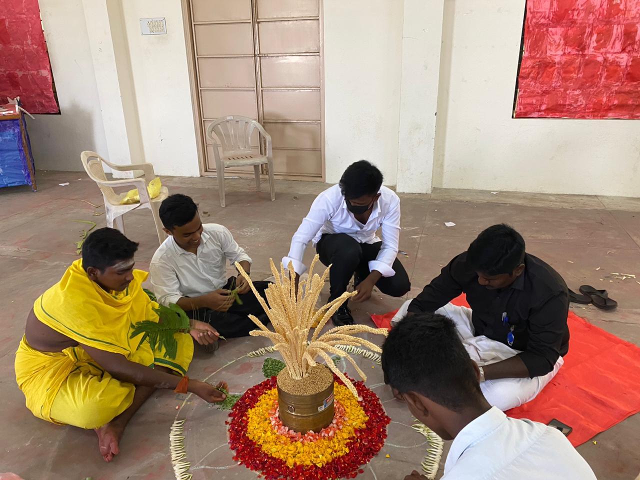 Sree Sowdambika College of Hotel Management Aruppukottai Onam Festival Photos photo 2